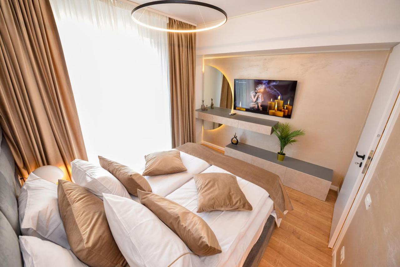 Downtown By Grand Accommodation Bucharest Exterior photo